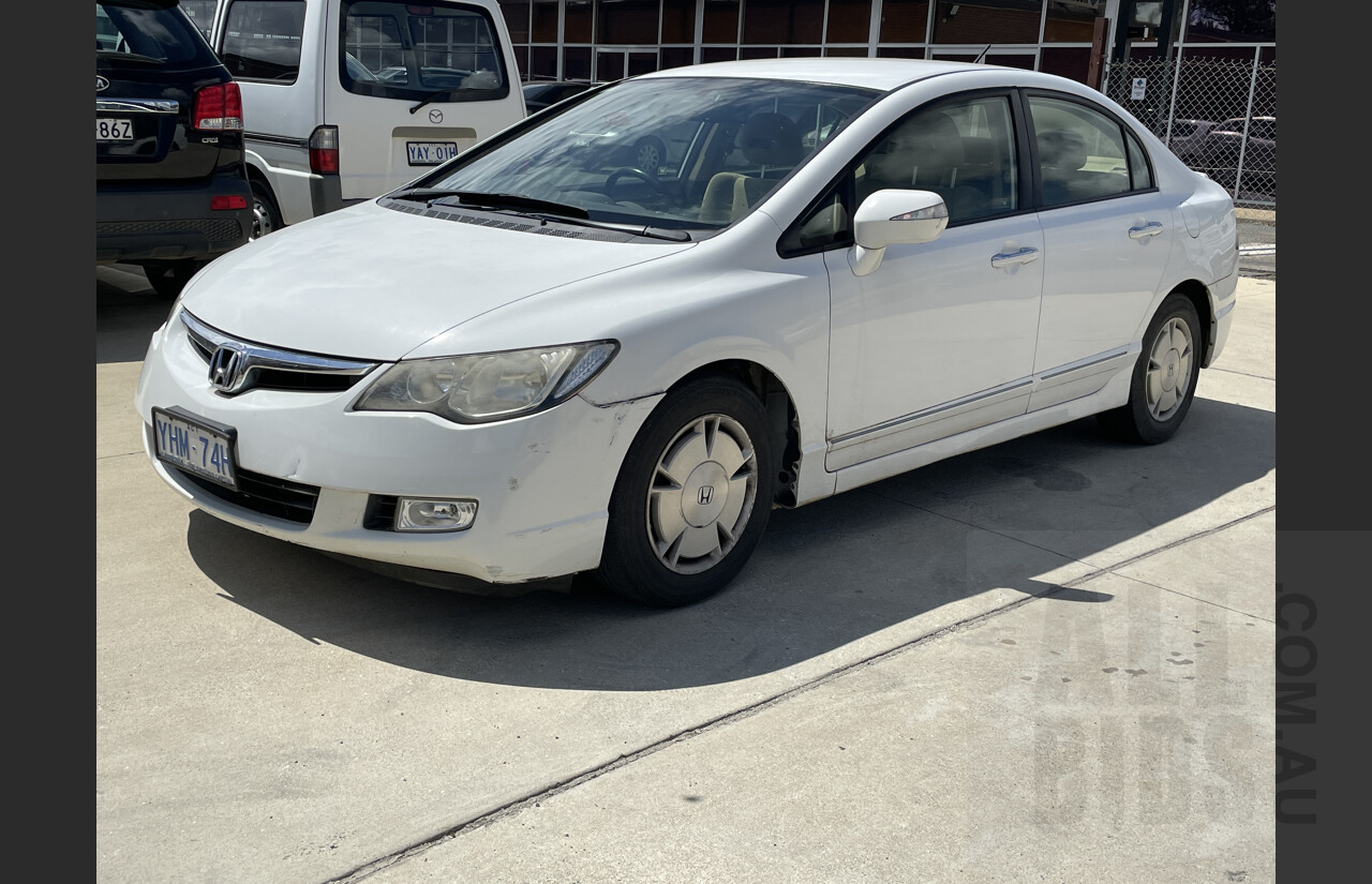 10/2007 Honda Civic Hybrid 40 4d Sedan White 1.3L