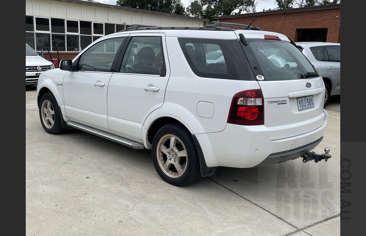 10/2010 Ford Territory TS Limited Edition (4x4) SY MKII 4d Wagon White 4.0L