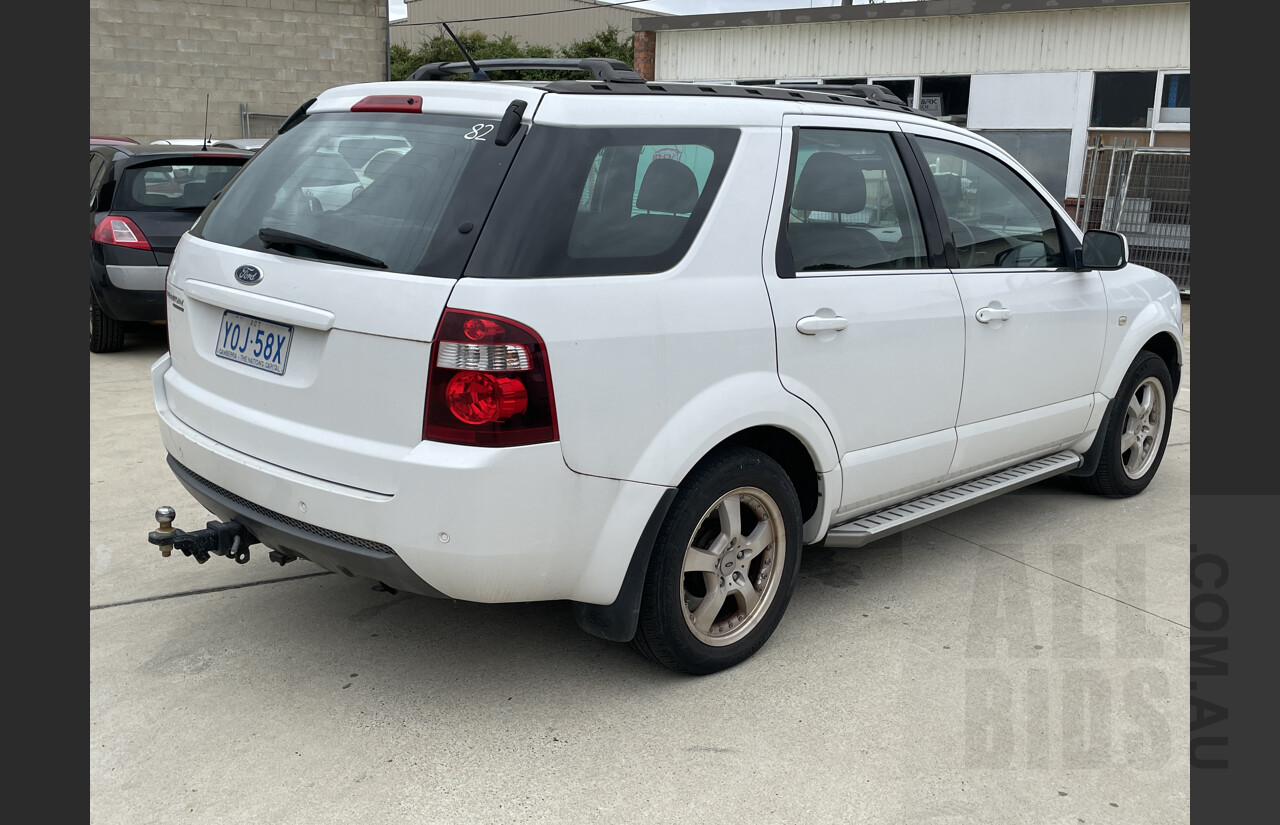 10/2010 Ford Territory TS Limited Edition (4x4) SY MKII 4d Wagon White 4.0L