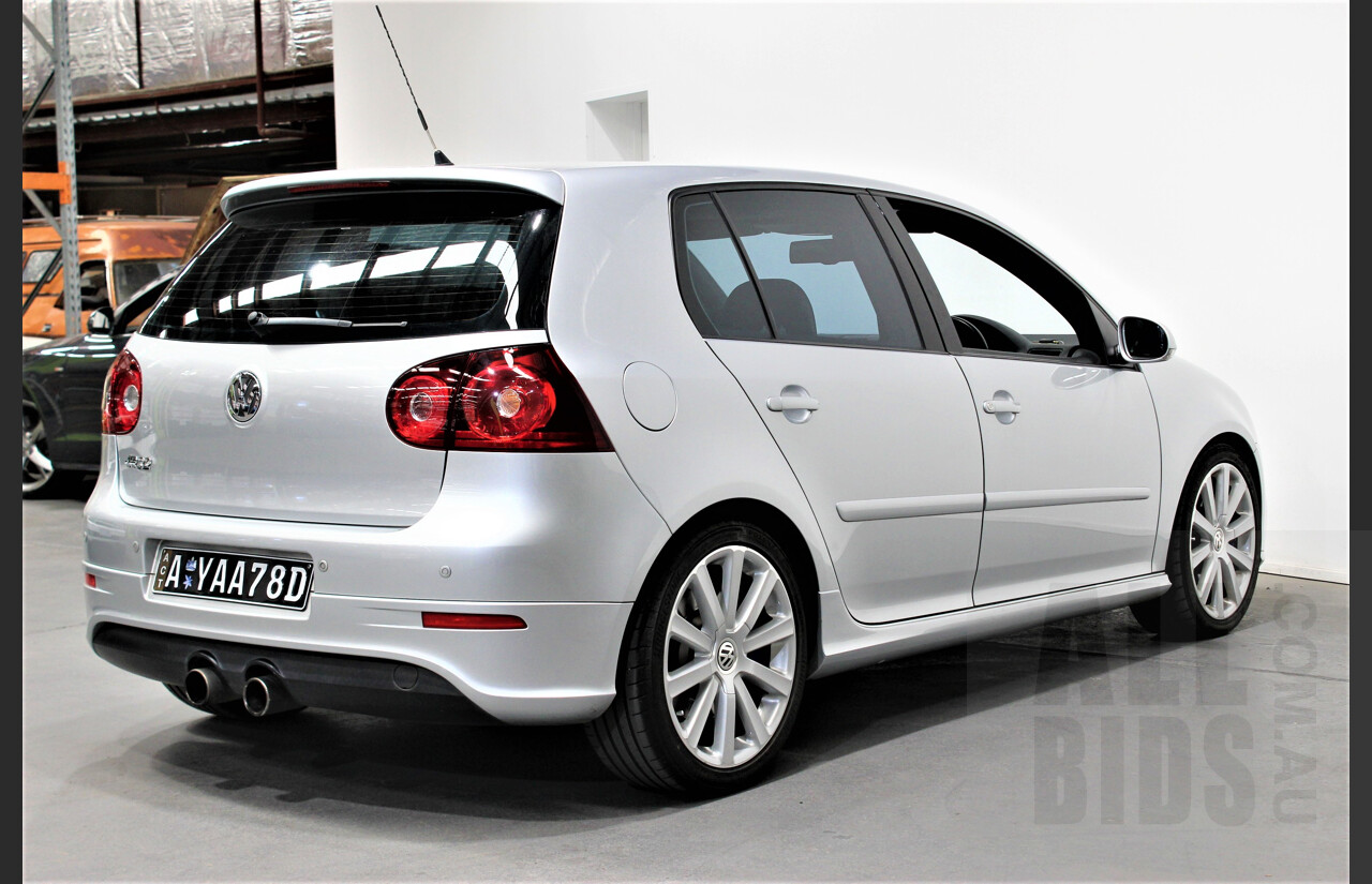 7/2009 Volkswagen Golf R32 MK5 1K MY09 5d Hatchback Metallic Silver 3.2L AWD VR6