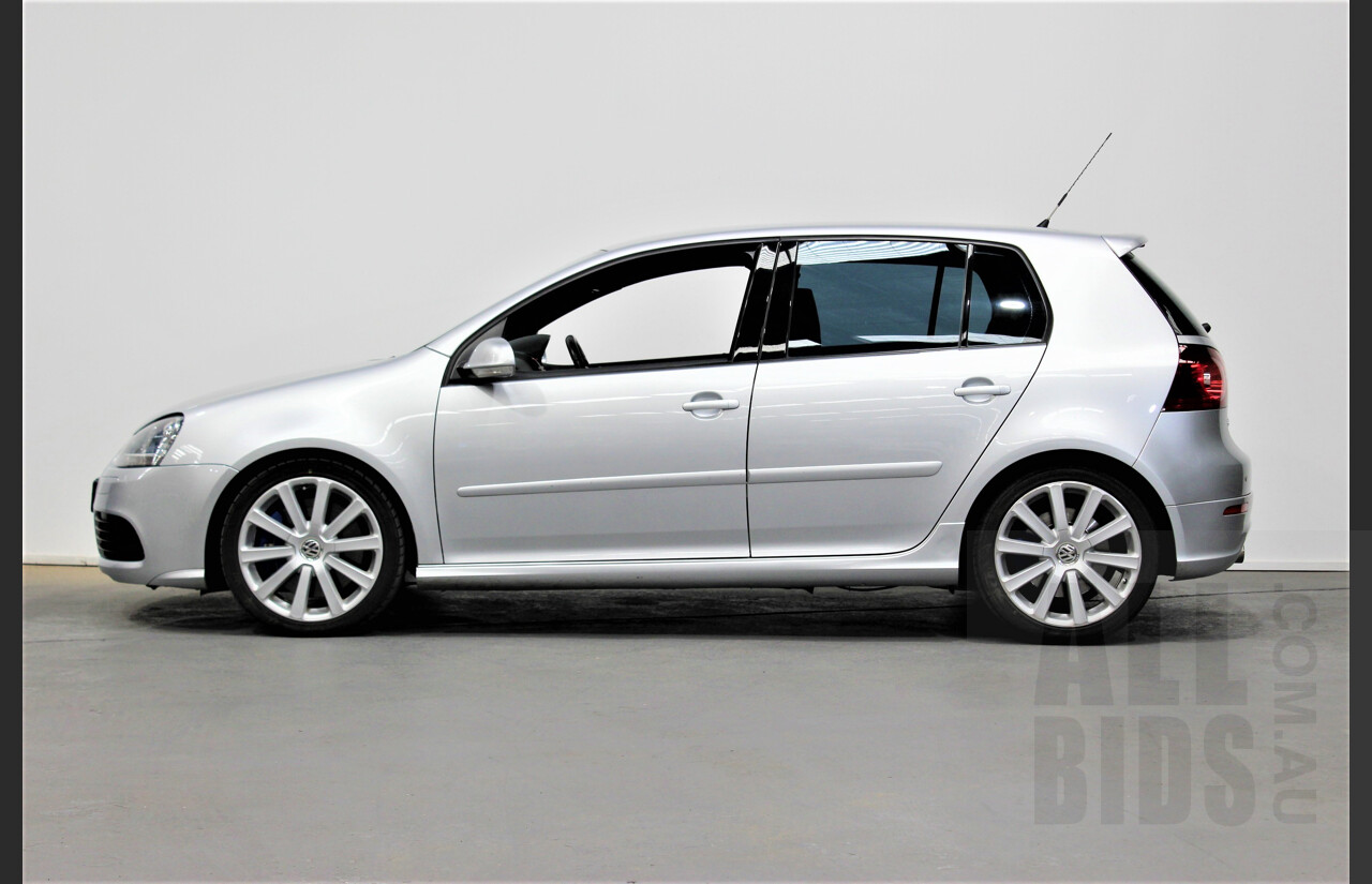 7/2009 Volkswagen Golf R32 MK5 1K MY09 5d Hatchback Metallic Silver 3.2L AWD VR6