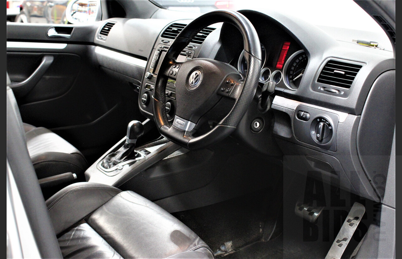 7/2009 Volkswagen Golf R32 MK5 1K MY09 5d Hatchback Metallic Silver 3.2L AWD VR6