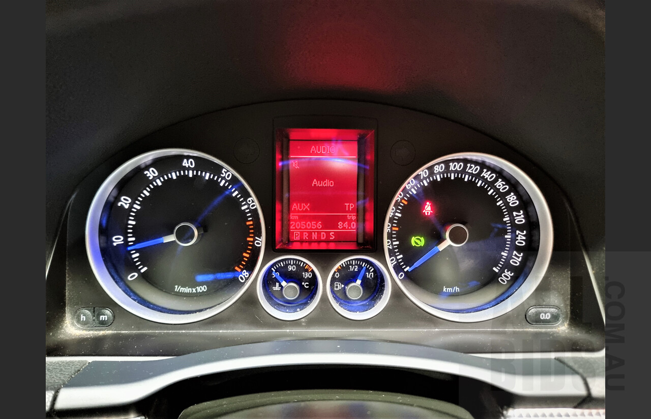 7/2009 Volkswagen Golf R32 MK5 1K MY09 5d Hatchback Metallic Silver 3.2L AWD VR6