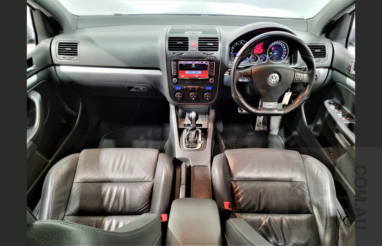 7/2009 Volkswagen Golf R32 MK5 1K MY09 5d Hatchback Metallic Silver 3.2L AWD VR6