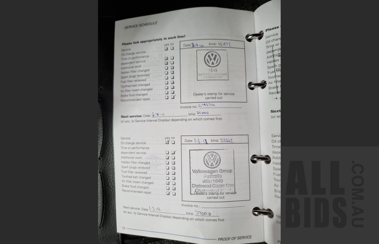 7/2009 Volkswagen Golf R32 MK5 1K MY09 5d Hatchback Metallic Silver 3.2L AWD VR6