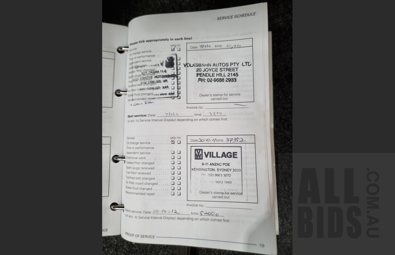 7/2009 Volkswagen Golf R32 MK5 1K MY09 5d Hatchback Metallic Silver 3.2L AWD VR6