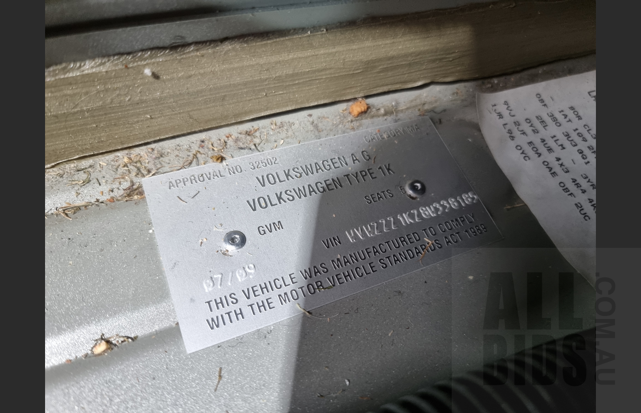 7/2009 Volkswagen Golf R32 MK5 1K MY09 5d Hatchback Metallic Silver 3.2L AWD VR6