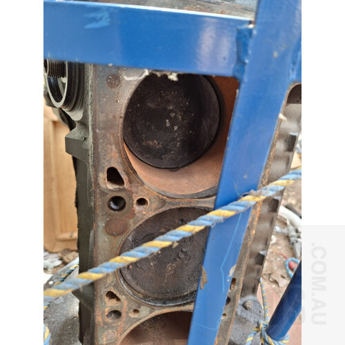 Ford V8 Engine - Bottom End