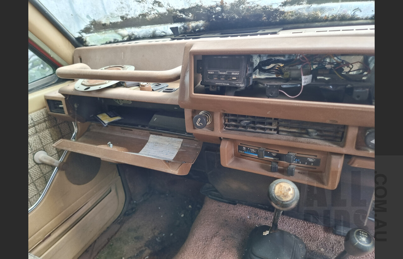 1/1981 Nissan Patrol 160 Deluxe (4x4) 4d Wagon Red 2.8L Turbo Diesel