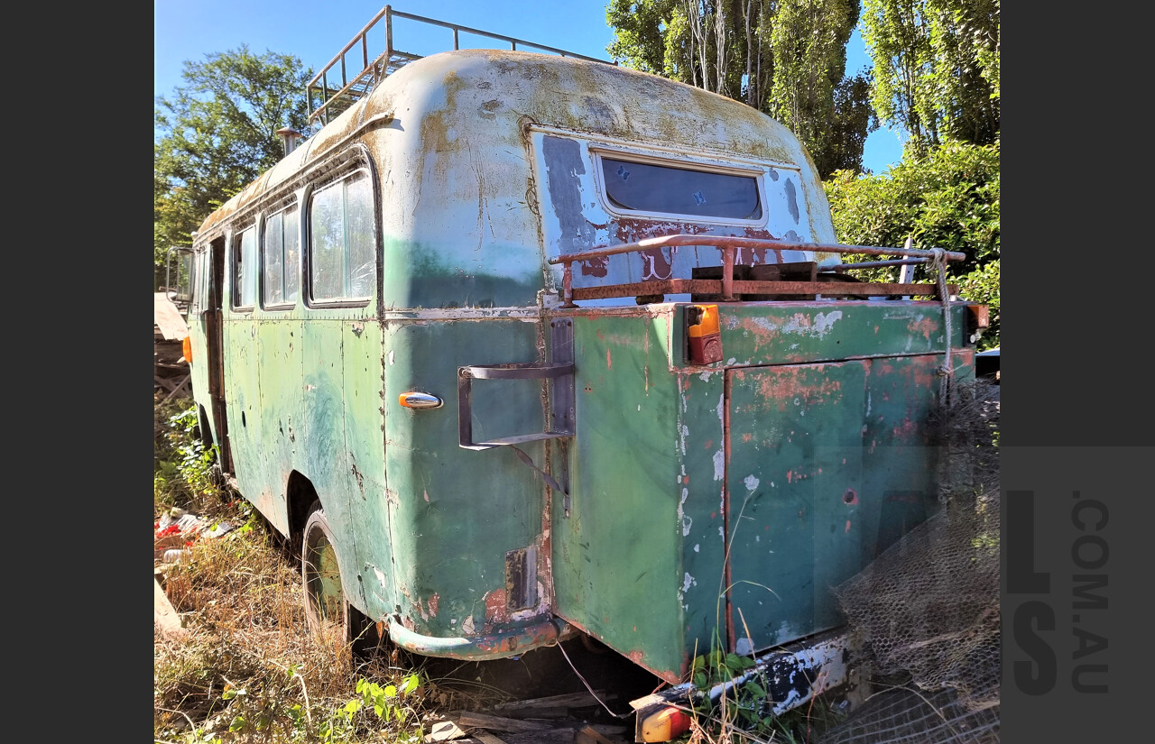 Circa 1950's BMC 345FG 4x4 Bus / Motorhome - Project Vehicle