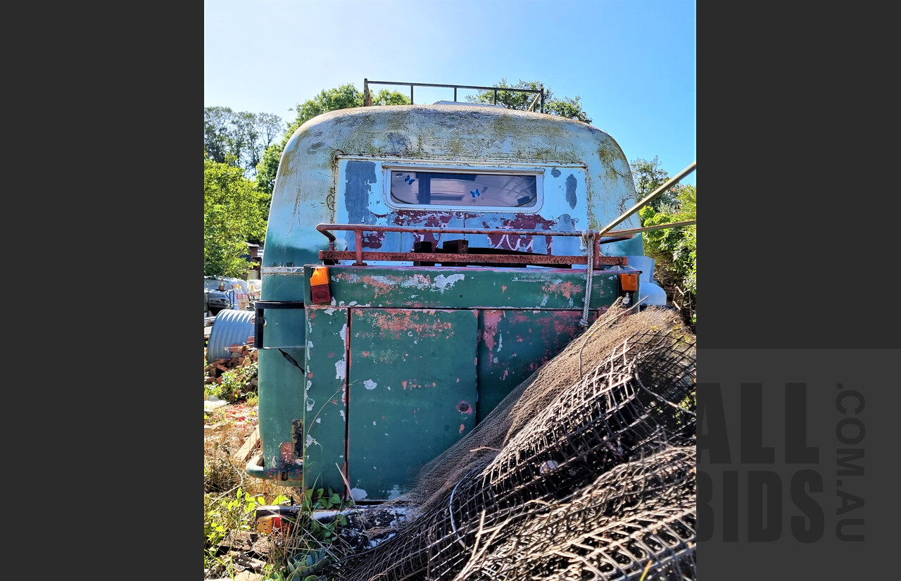 Circa 1950's BMC 345FG 4x4 Bus / Motorhome - Project Vehicle