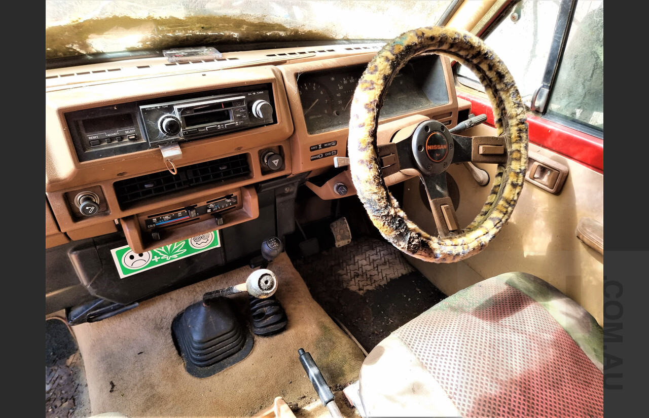 9/1984 Nissan Patrol (4x4) SWB 2d Hardtop Red 2.8L