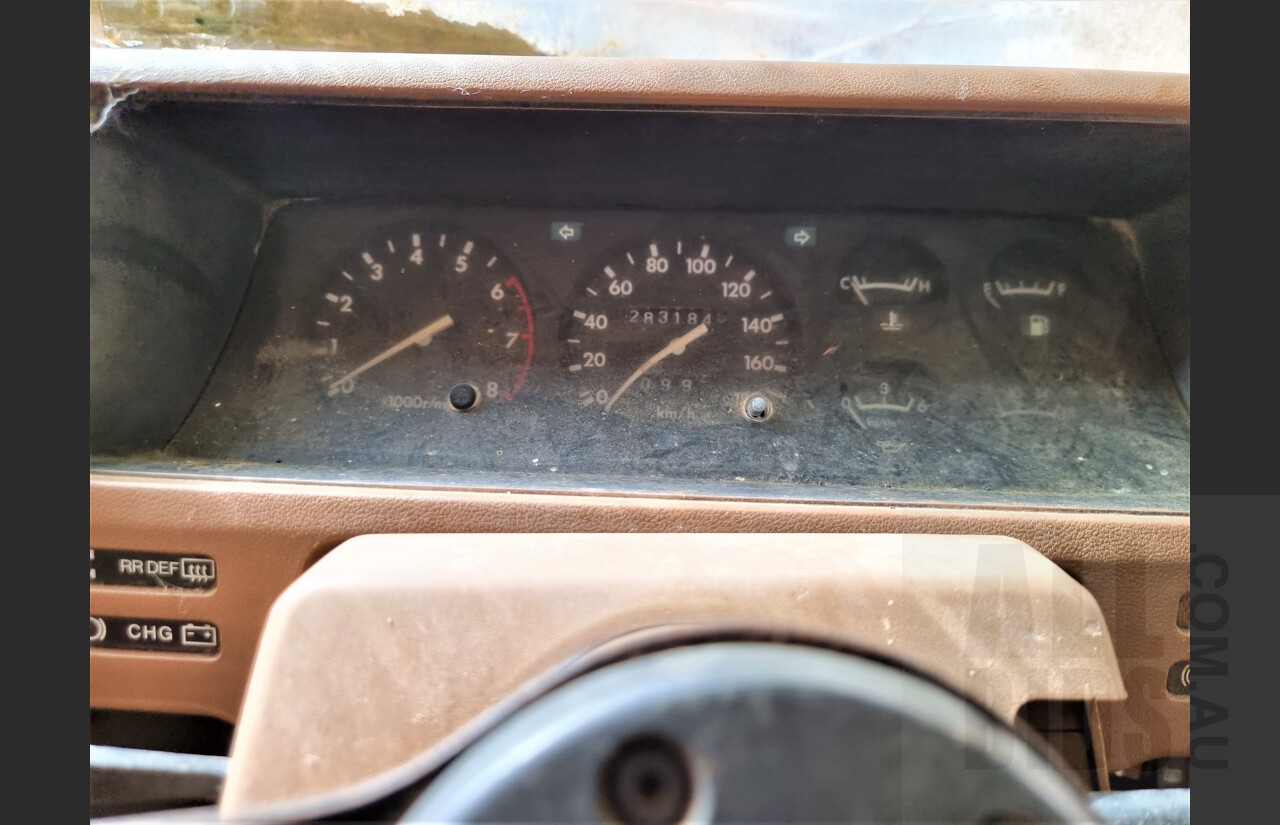9/1984 Nissan Patrol (4x4) SWB 2d Hardtop Red 2.8L
