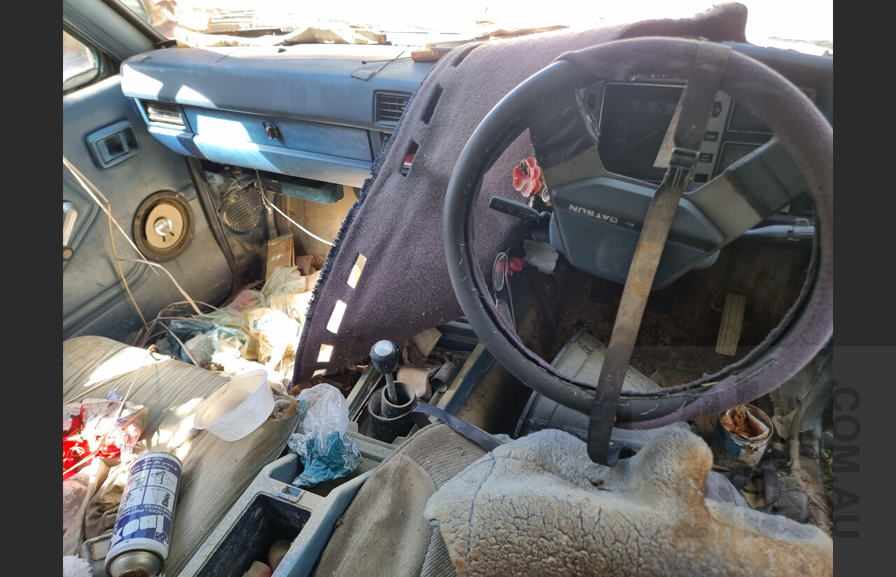 7/1982 Nissan Datsun 720 King Cab P/up Blue 1.8L