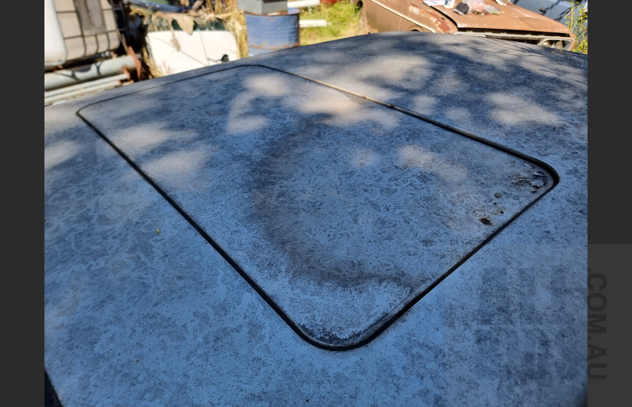 12/1985 BMW E23 735i Executive 4d Sedan Gold 3.4L - Project Car