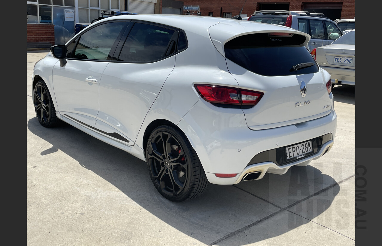 11/2013 Renault Clio RS 200 X98 5d Hatchback White 1.6L