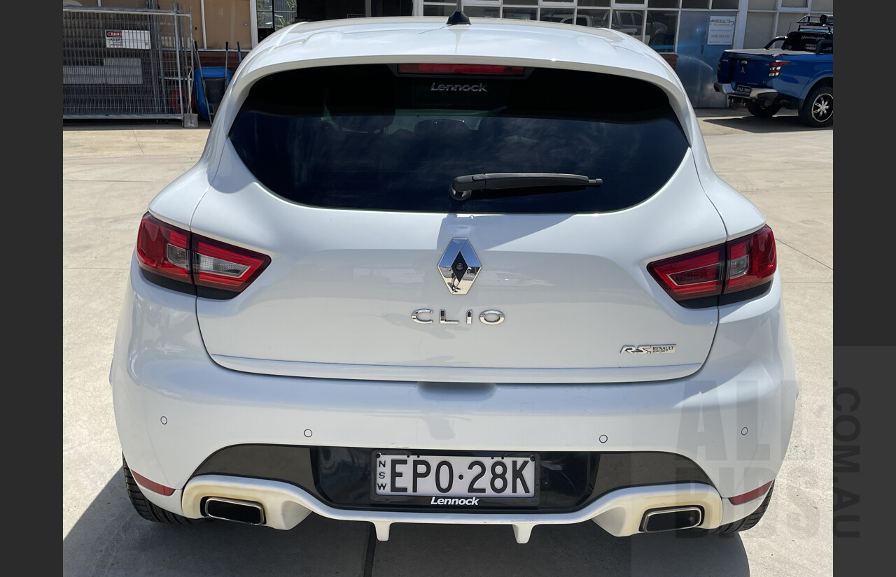 11/2013 Renault Clio RS 200 X98 5d Hatchback White 1.6L