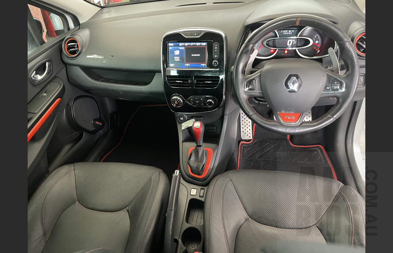 11/2013 Renault Clio RS 200 X98 5d Hatchback White 1.6L