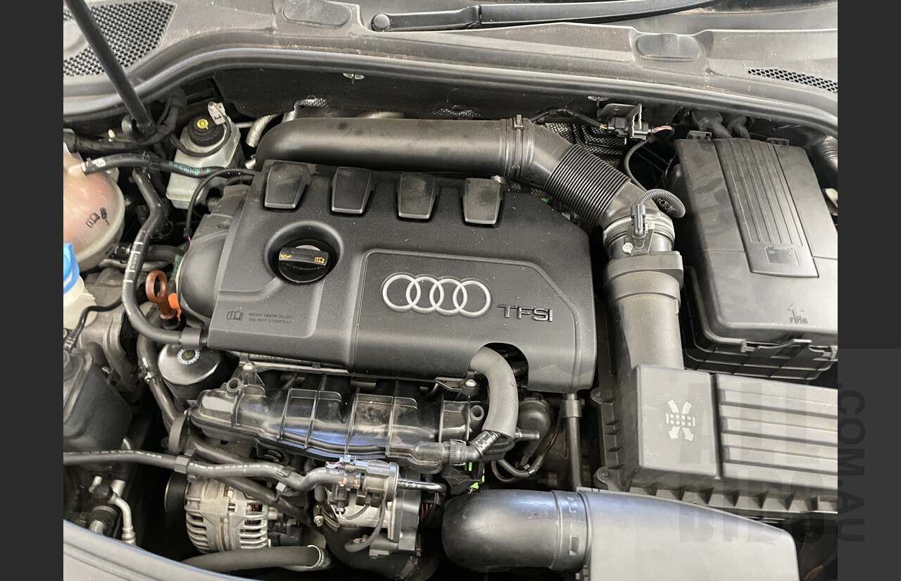 1/2010 Audi A3 Sportback 1.8 TFSI Ambition 8P MY09 5d Hatchback Black 1.8L