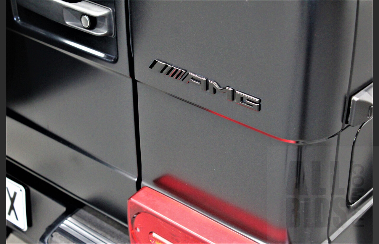 11/2013 Mercedes-Benz G63 AMG 463 MY14 4d Wagon Designo Magno Matte Black 5.5L Bi-Turbo V8
