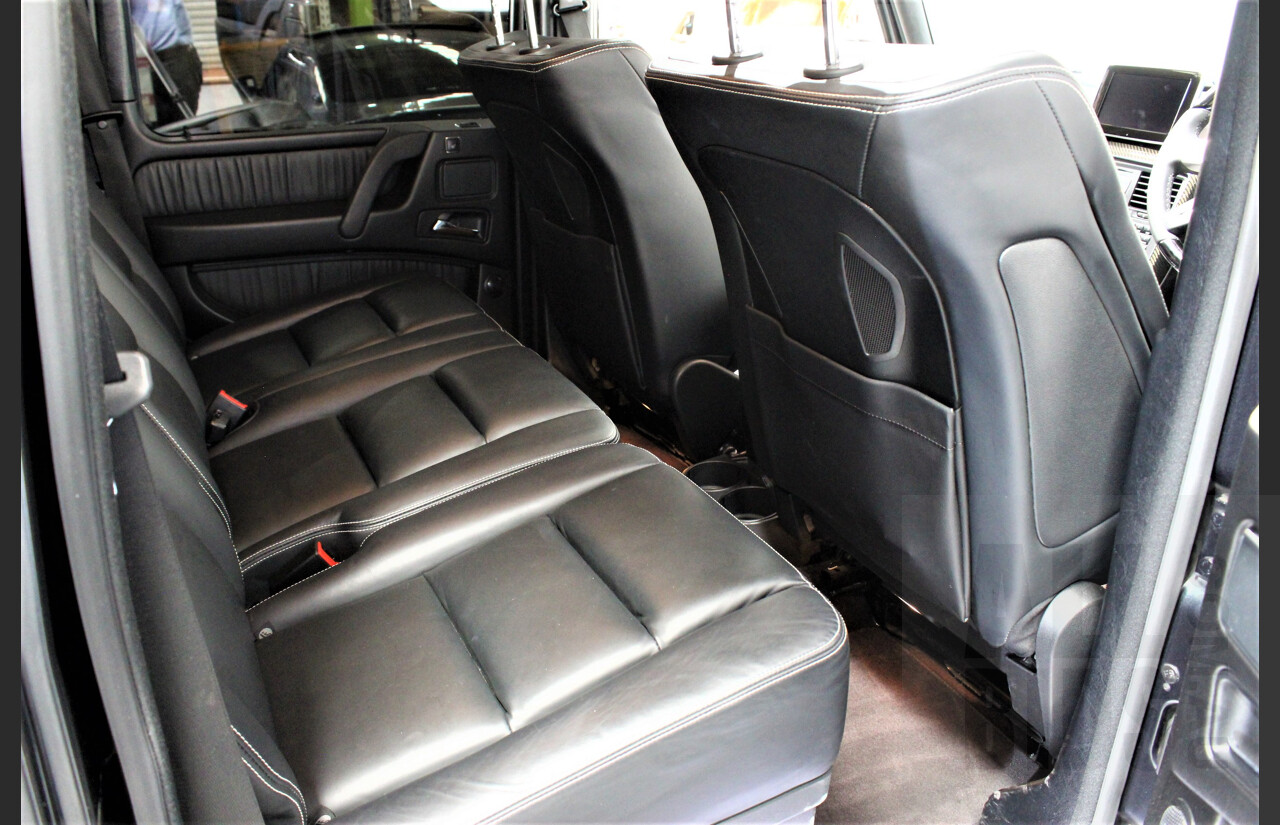 11/2013 Mercedes-Benz G63 AMG 463 MY14 4d Wagon Designo Magno Matte Black 5.5L Bi-Turbo V8