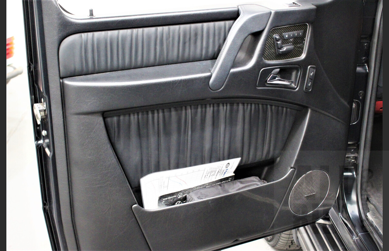 11/2013 Mercedes-Benz G63 AMG 463 MY14 4d Wagon Designo Magno Matte Black 5.5L Bi-Turbo V8