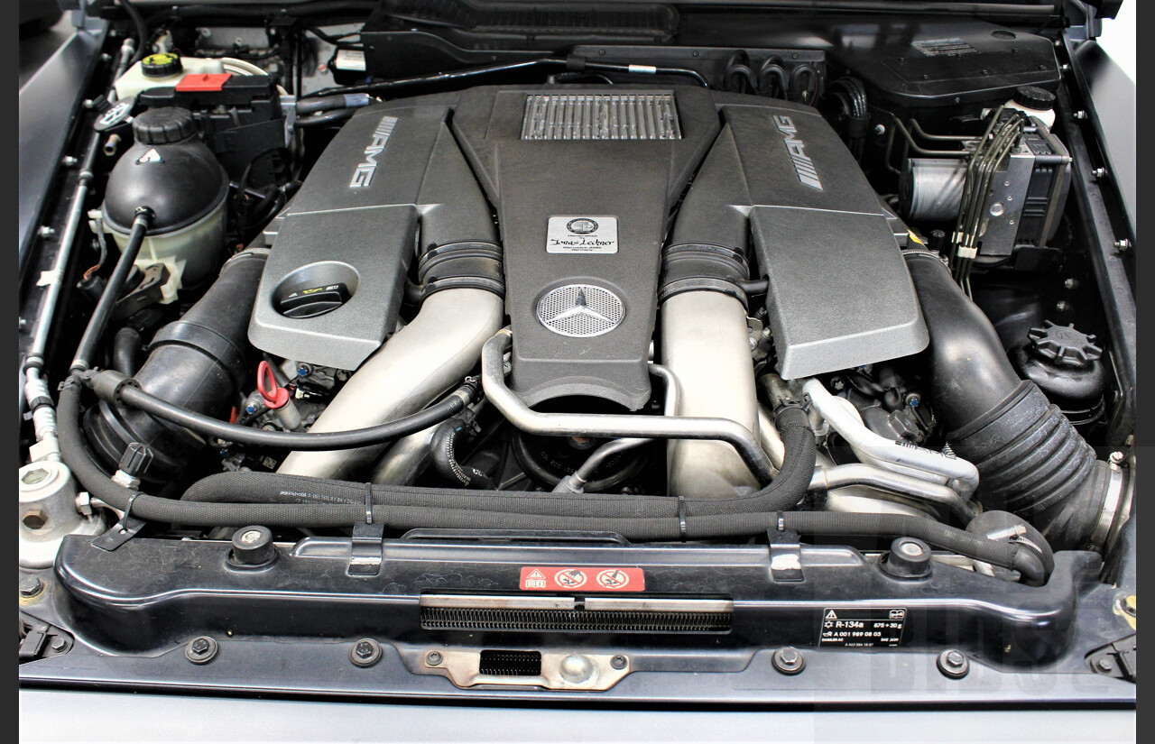 11/2013 Mercedes-Benz G63 AMG 463 MY14 4d Wagon Designo Magno Matte Black 5.5L Bi-Turbo V8
