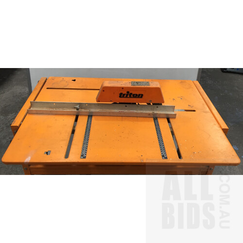 Triton MK3 Workcentre And Black And Decker 9Inch Heavy Duty Saw