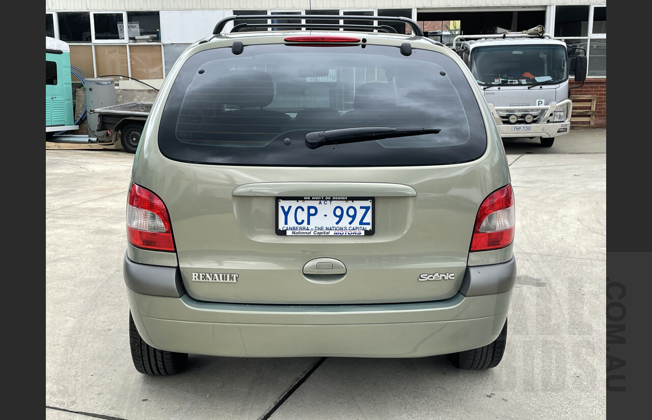 11/2003 Renault Scenic Dynamique  4d Wagon Green 2.0L