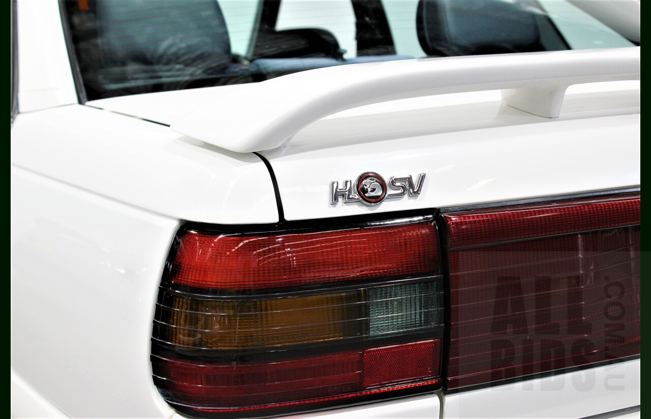 Holden HSV Clubsport VP 4d Sedan White 5.0L V8 Manual