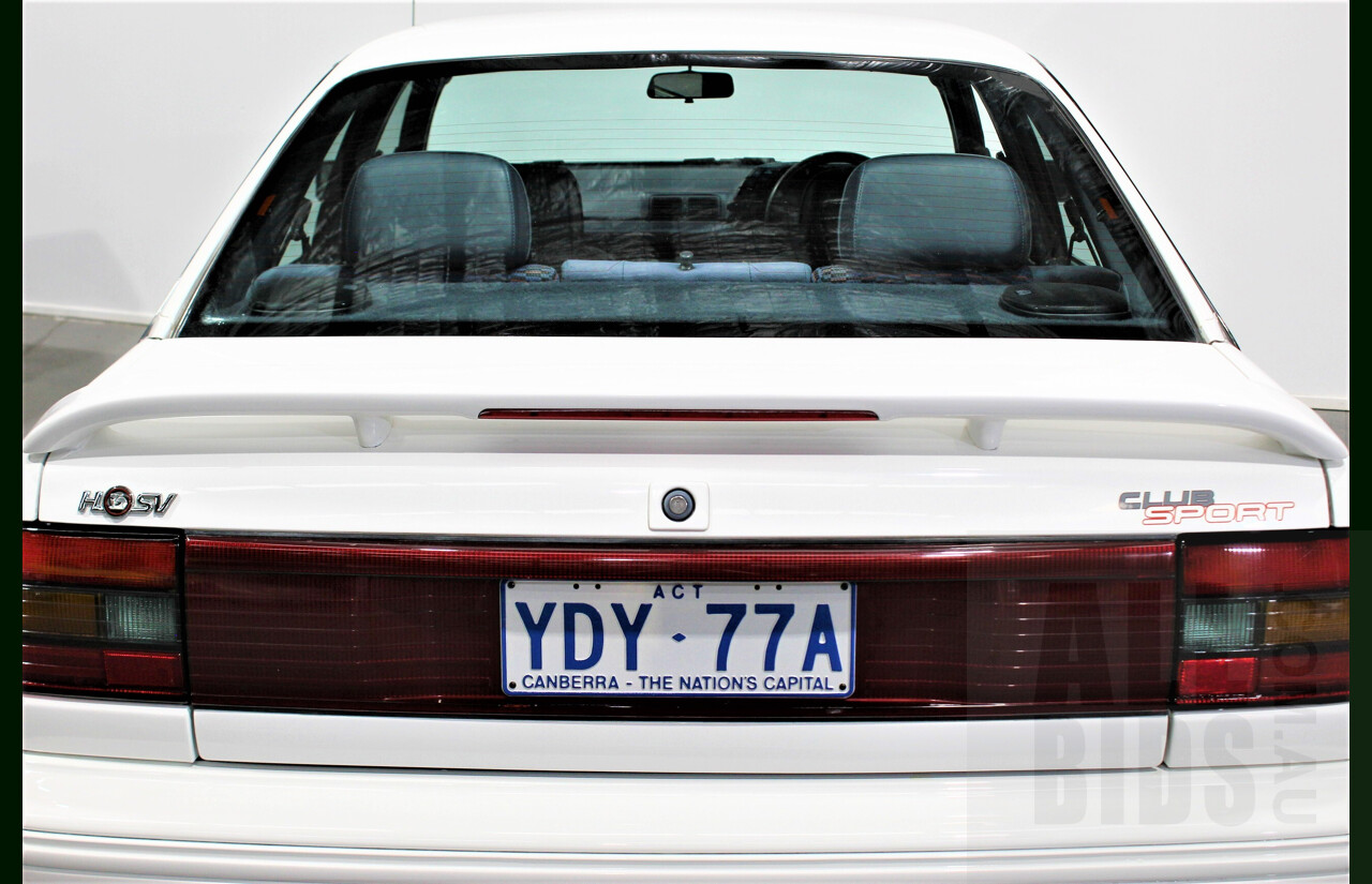 Holden HSV Clubsport VP 4d Sedan White 5.0L V8 Manual