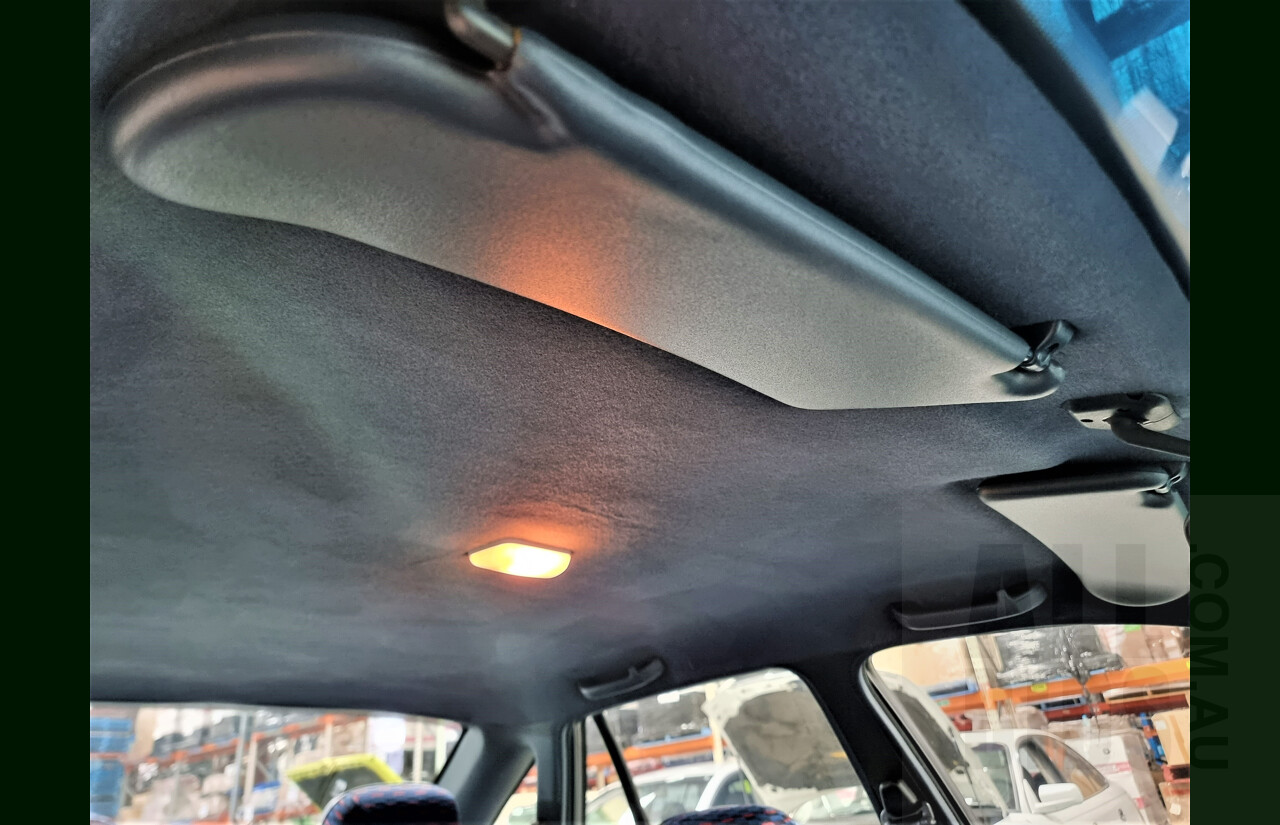 Holden HSV Clubsport VP 4d Sedan White 5.0L V8 Manual