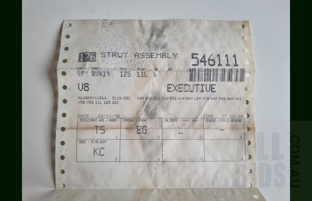 Holden HSV Clubsport VP 4d Sedan White 5.0L V8 Manual