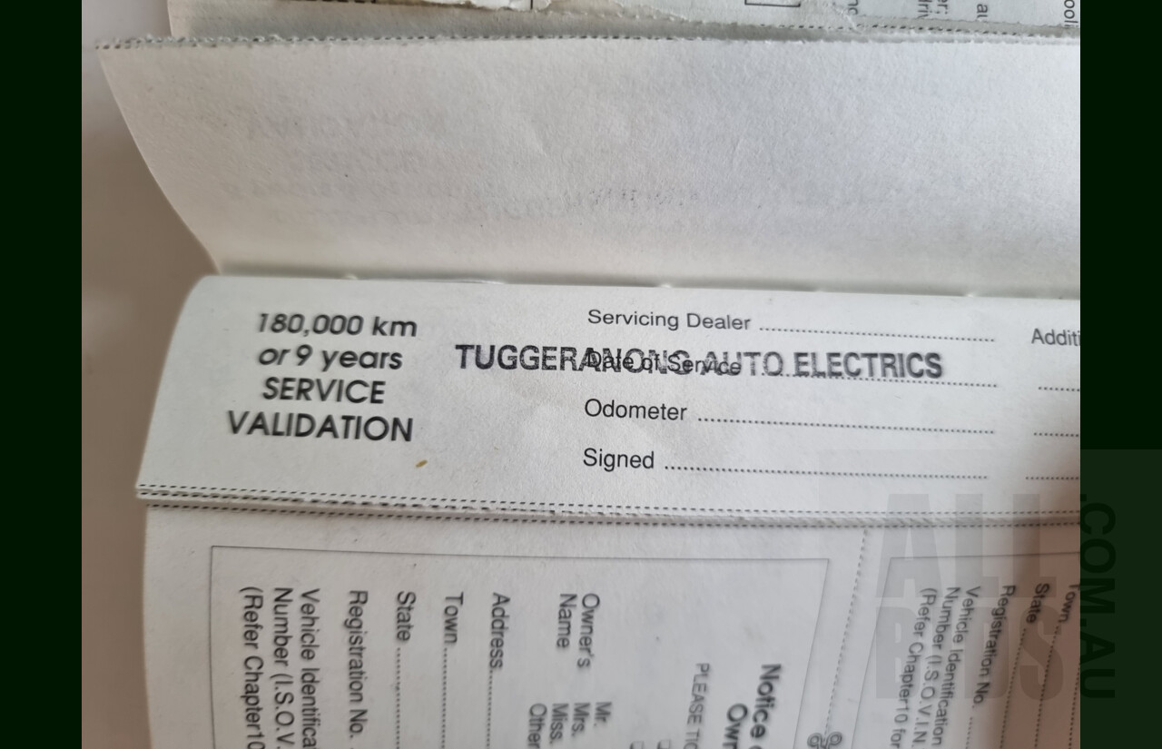 Holden HSV Clubsport VP 4d Sedan White 5.0L V8 Manual