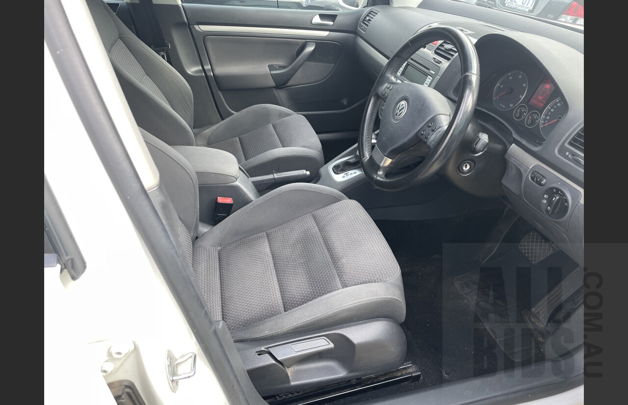 6/2008 Volkswagen Golf 2.0 TDI Pacific 1K MY08 UPGRADE 2 5d Hatchback White 2.0L