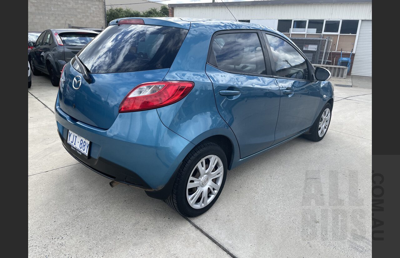 12/2012 Mazda Mazda2 NEO DE MY12 5d Hatchback Blue 1.5L