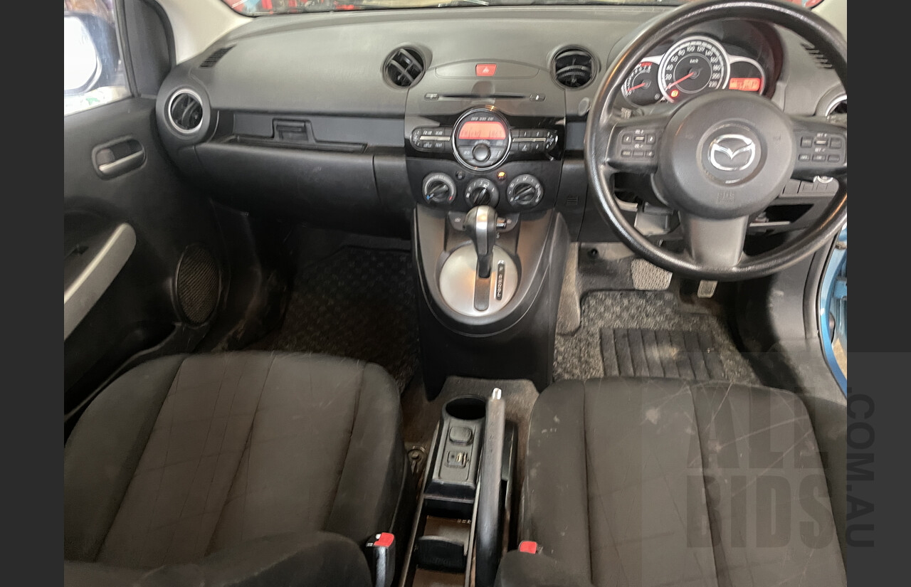 12/2012 Mazda Mazda2 NEO DE MY12 5d Hatchback Blue 1.5L