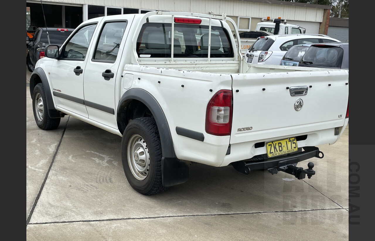 6/2004 Holden Rodeo LX RA Crew Cab P/up White 3.0L