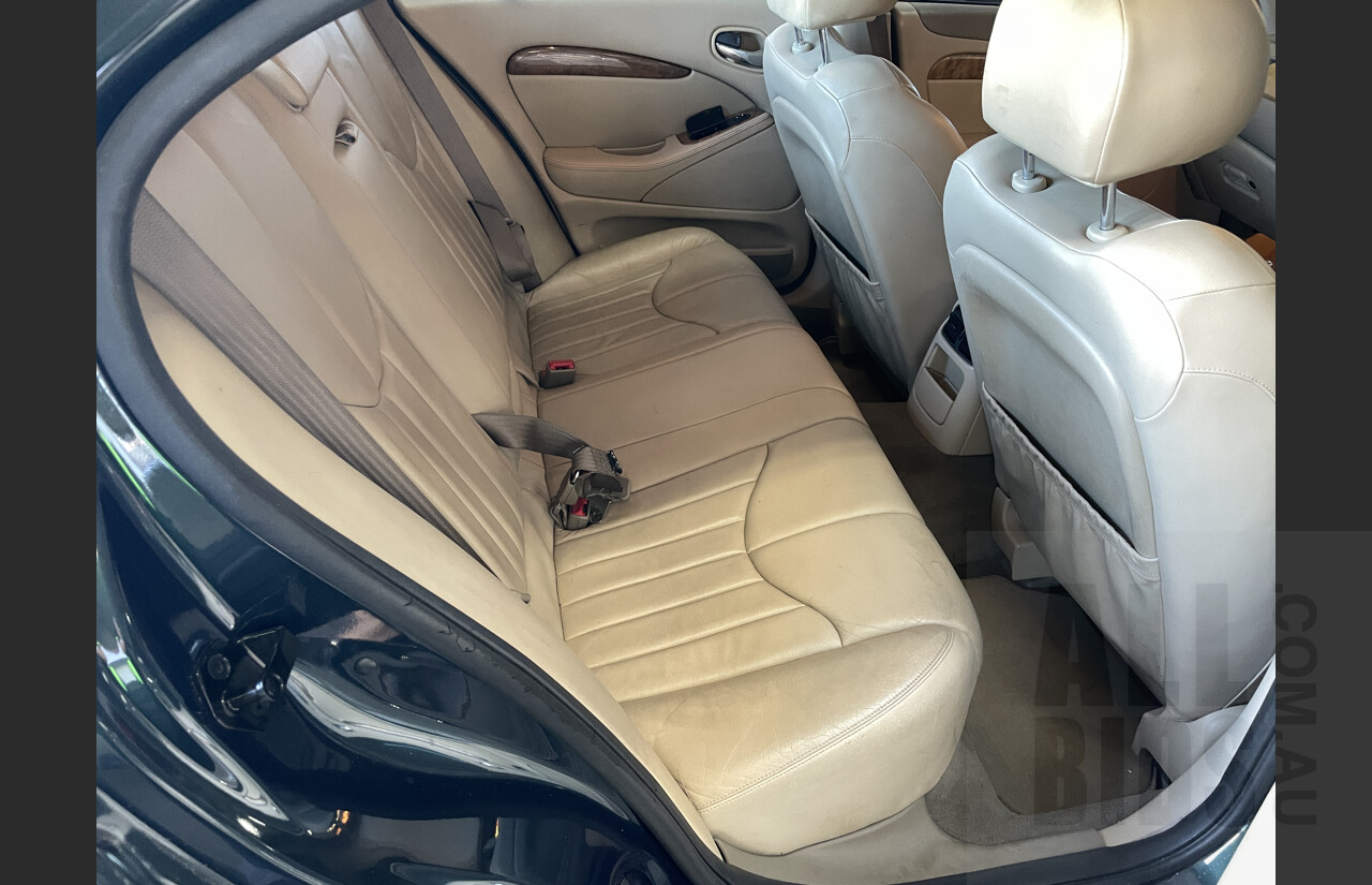 6/2001 Jaguar S Type V6 MY01 4d Sedan Green 3.0L