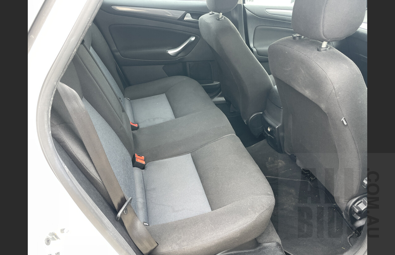 9/2014 Ford Mondeo LX TDCi MC 4d Wagon White 2.0L