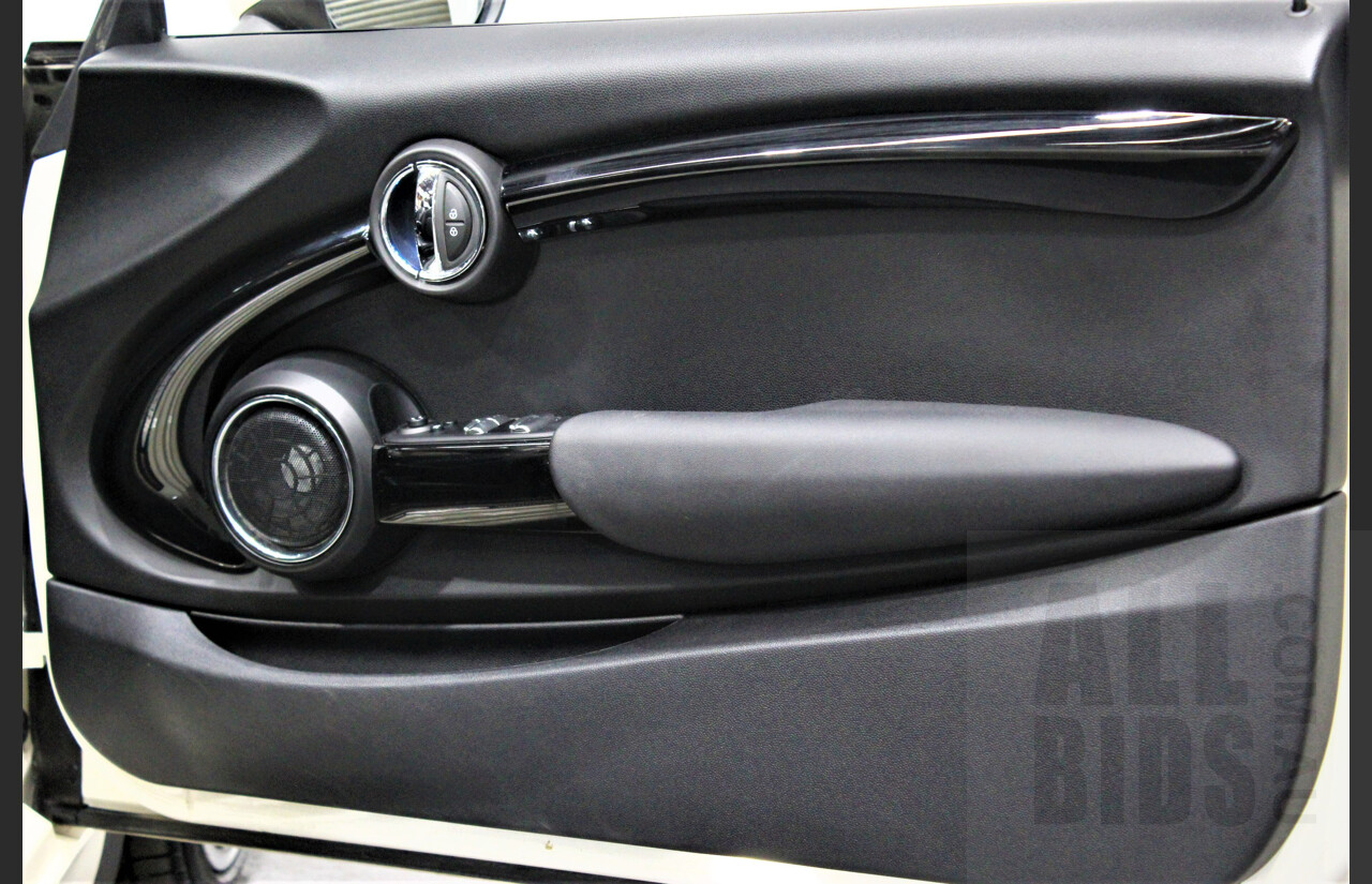 5/2018 Mini Cooper John Cooper Works JCW F57 MY18 2d Roadster Pearl White 2.0L