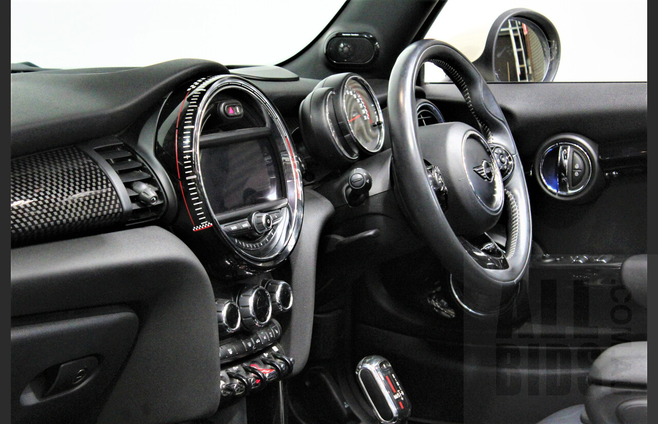 5/2018 Mini Cooper John Cooper Works JCW F57 MY18 2d Roadster Pearl White 2.0L