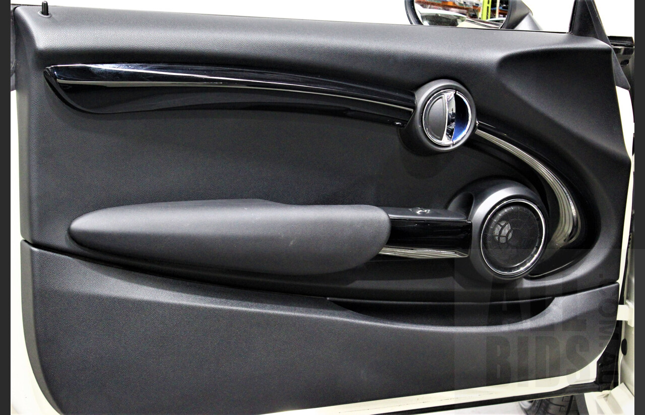 5/2018 Mini Cooper John Cooper Works JCW F57 MY18 2d Roadster Pearl White 2.0L