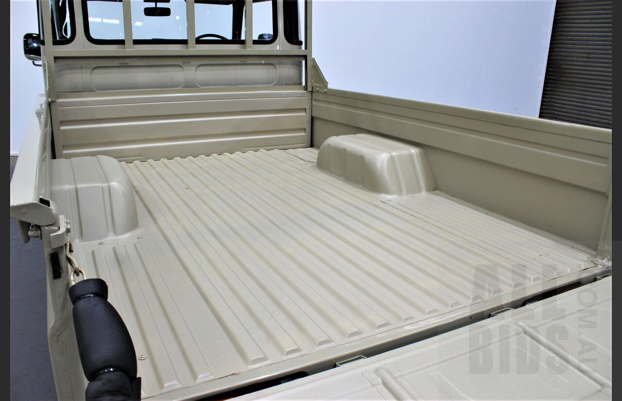 12/1978 Toyota Landcruiser (4x4) HJ45 Tub Back Beige 3.6L Diesel