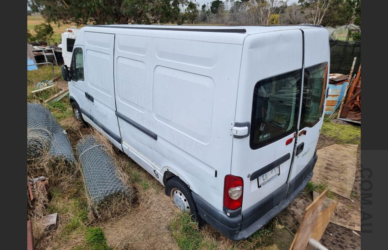 10/2006 Renault X70 Master LWB Hi-Roof 2d Van White 2.5L Turbo Diesel