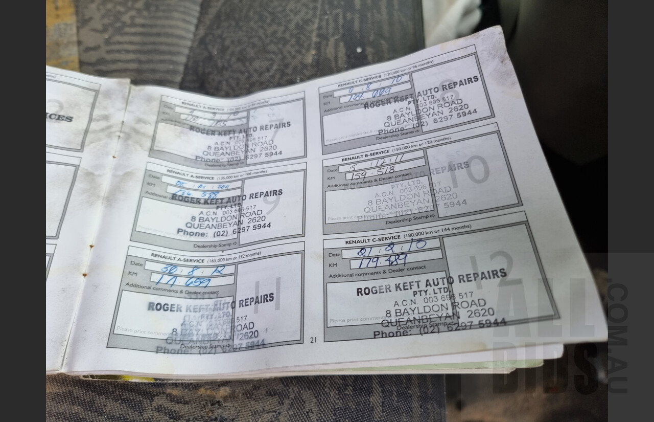 10/2006 Renault X70 Master LWB Hi-Roof 2d Van White 2.5L Turbo Diesel