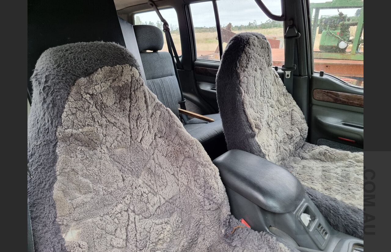 8/1997 Ssangyong Musso (4x4) 4d Wagon Silver 2.9L Diesel