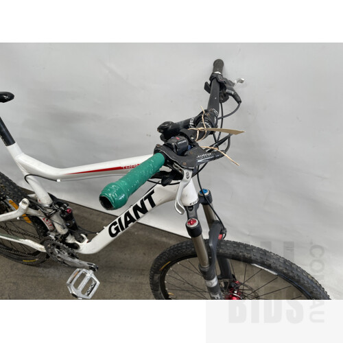 Giant Trance X3 24 Speed Mountain Bike