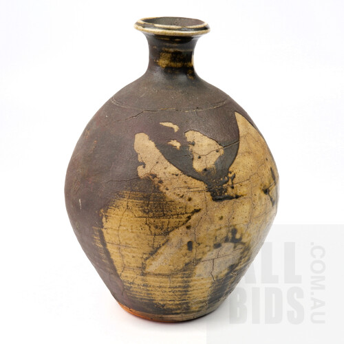 Australian Kevin Grealy (1941- ) Studio Ceramic Vase