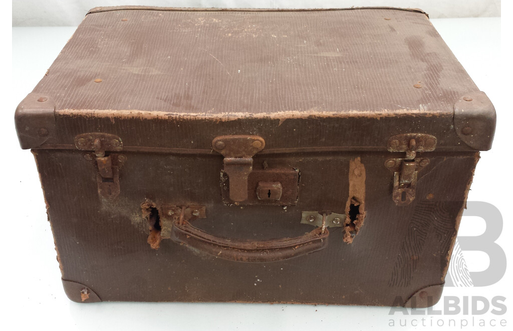 Vintage Jones Electric Sewing Machine - Circa 1950's